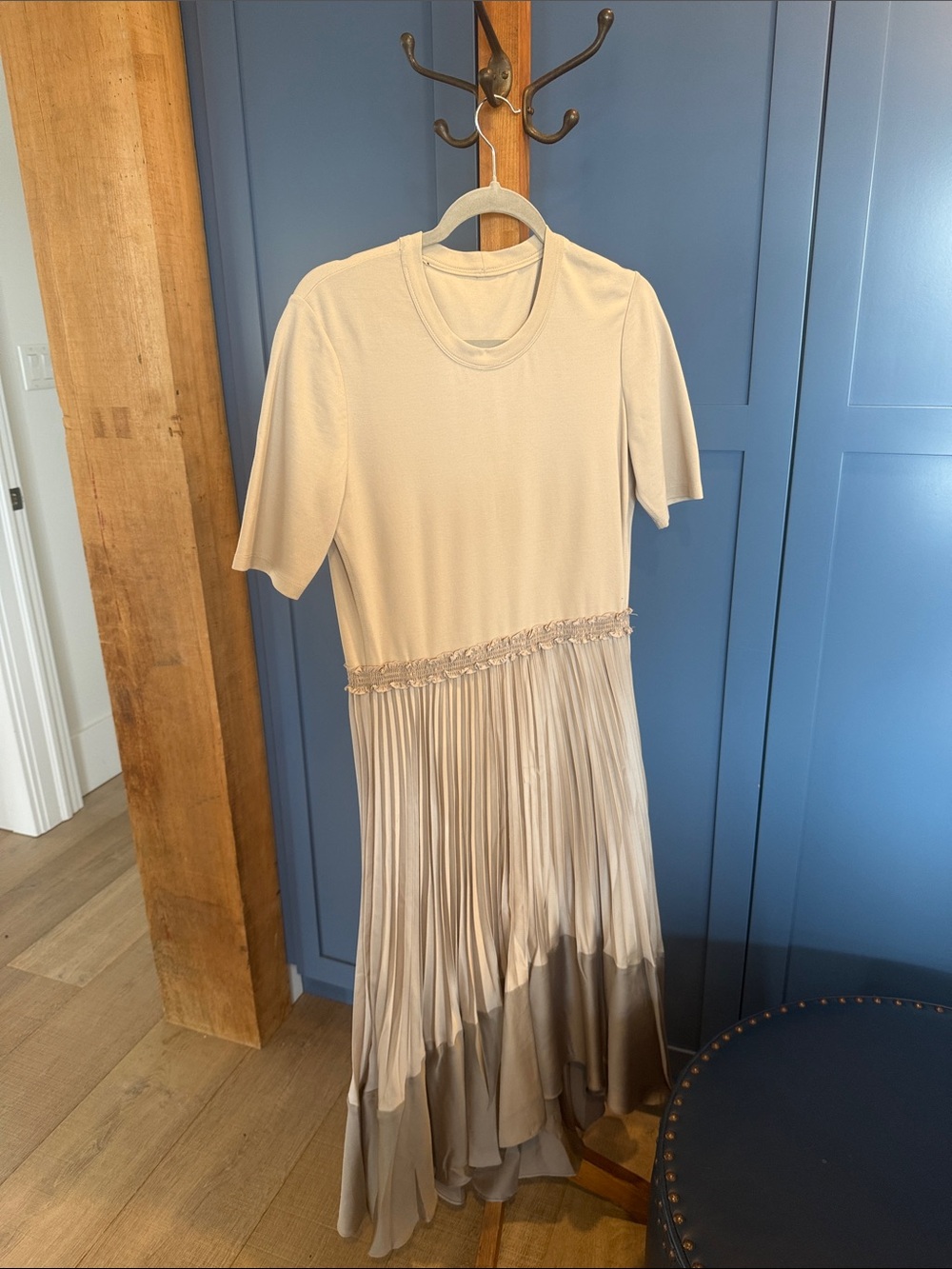 Pleated Two-Tone Midi Dress in Light Beige